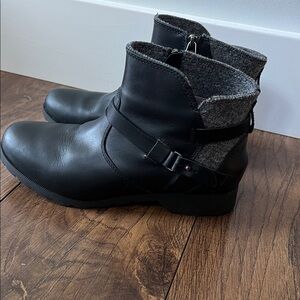 Teva Womens De La Vina Black Leather & Wool Waterproof Ankle Boots Shoes Sz 9